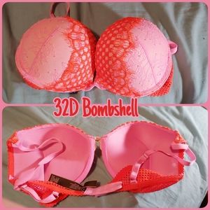 Victoria's Secret Bombshell Bra 32D